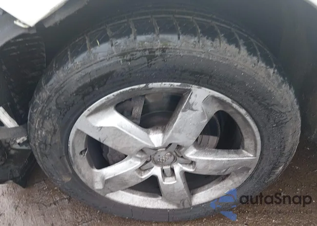 WA1LGAFEXFD026022: 44606944