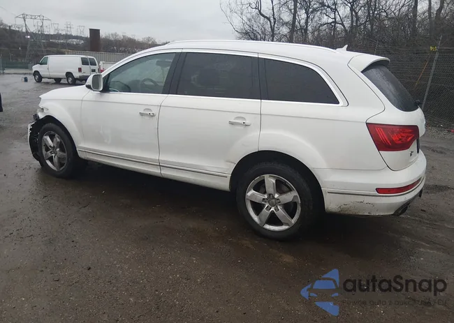 WA1LGAFEXFD026022: 44606944