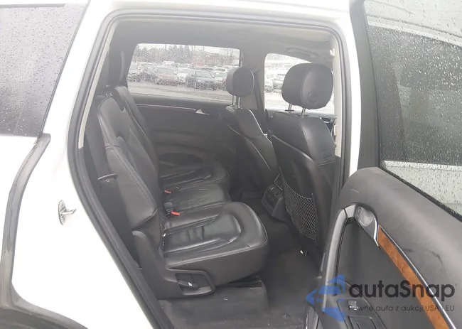 WA1LGAFEXFD026022: 44606944