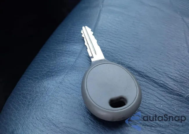 2C4GP54L93R261570: 44606142