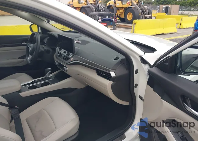 1N4BL4DV2SN362355: 44606218