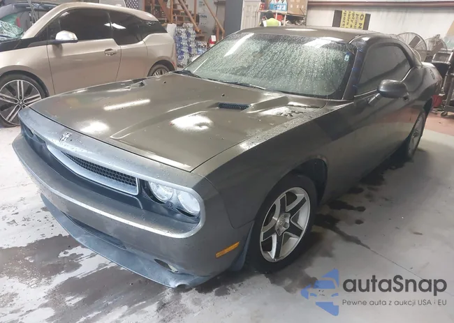 2B3CJ4DV3AH166809: 44607642