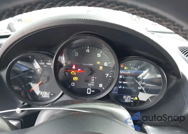 WP0AA2A80JK261071: 44607828