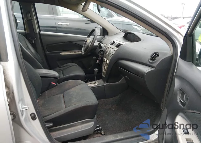 JTDBT4K30A1373498: 44607099