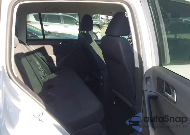 WVGAV7AX4DW538466: 44607207