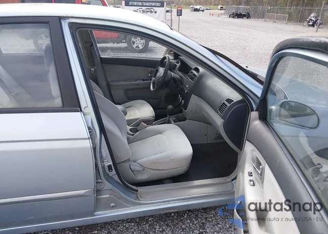 KNAFE121875461884: 44607282