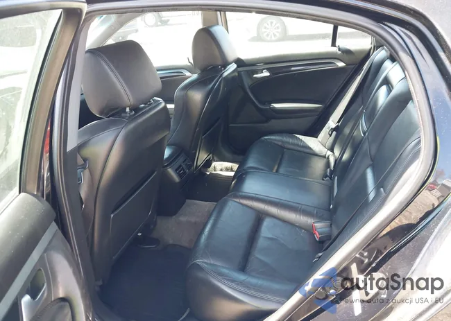 19UUA66226A065284: 44607352