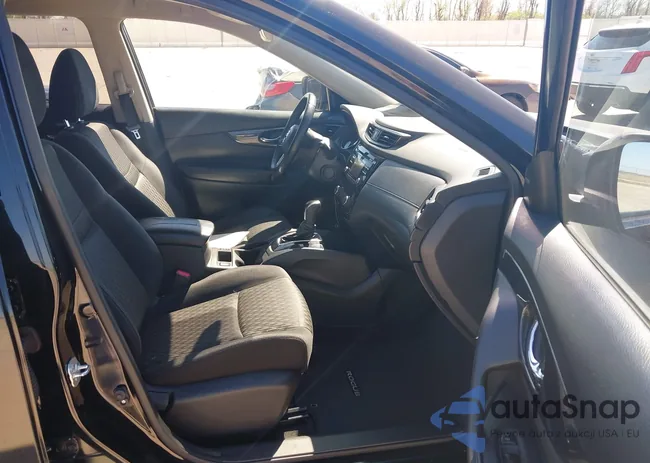 JN8AT2MV2HW252911: 44608462