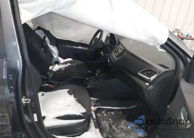 3KPC24A30JE008132: 44608520