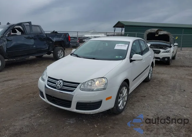 3VWAZ7AJ2AM073683: 44608566