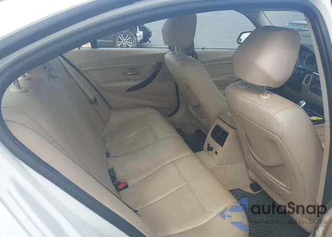 WBA3B5C56EP542484: 44608758