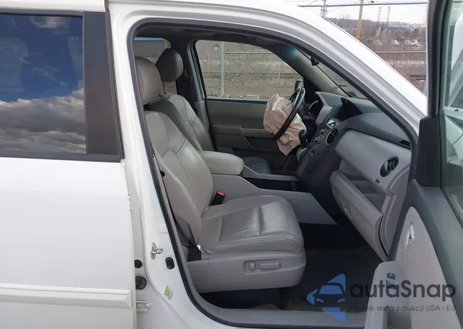 5FNYF4H52FB054726: 44608816