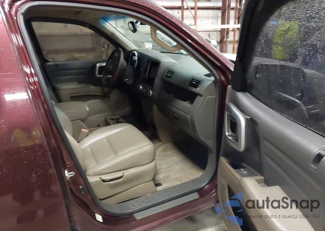 2HJYK16548H528732: 44608832