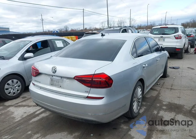 1VWBT7A30HC008401: 44608903