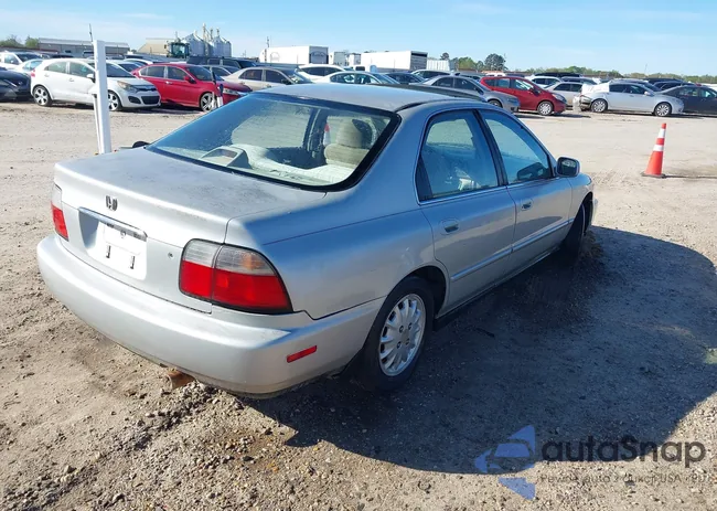 1HGCD5659TA195954: 44608097