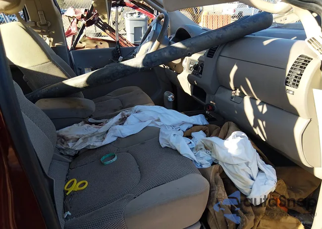 1N6AD07U78C436949: 44608131