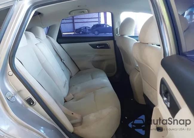 1N4AL3AP8FC169074: 44608272