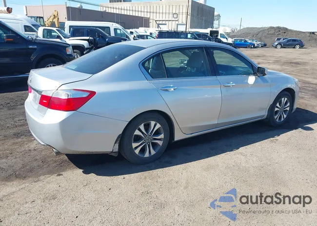 1HGCR2F36FA039714: 44608296