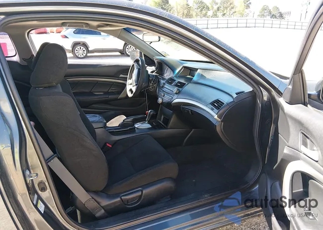 1HGCS1B71CA001245: 44608312