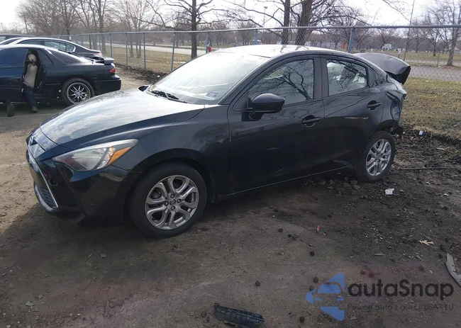 3MYDLBZV6GY113908: 44608329