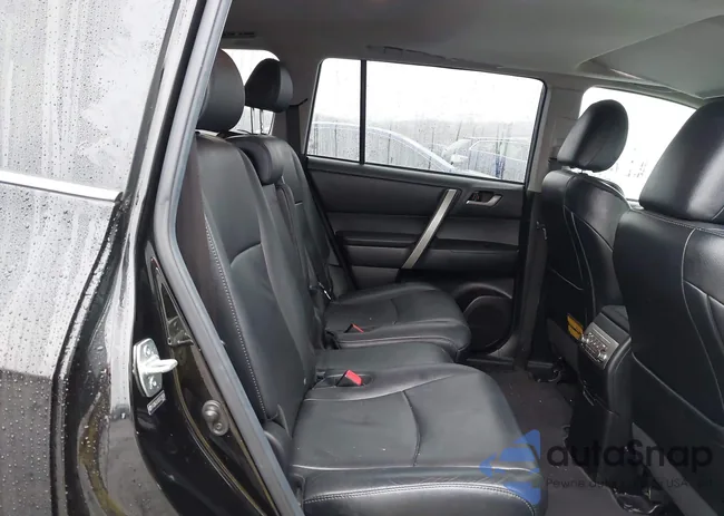 5TDBK3EH2DS231858: 44609547