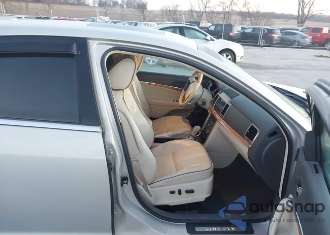 3LNHL2JC0AR646439: 44609594