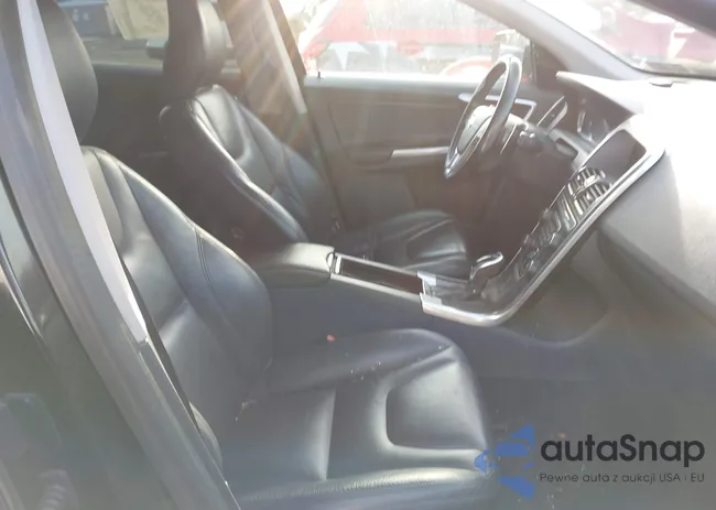 YV4902DZ7E2523097: 44609657