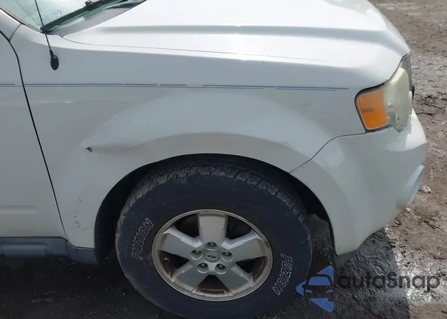 1FMCU9D77BKB92033: 44609778