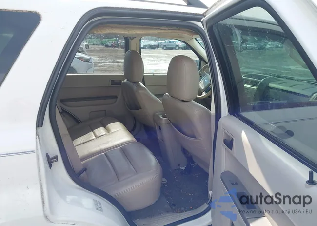 1FMCU9D77BKB92033: 44609778