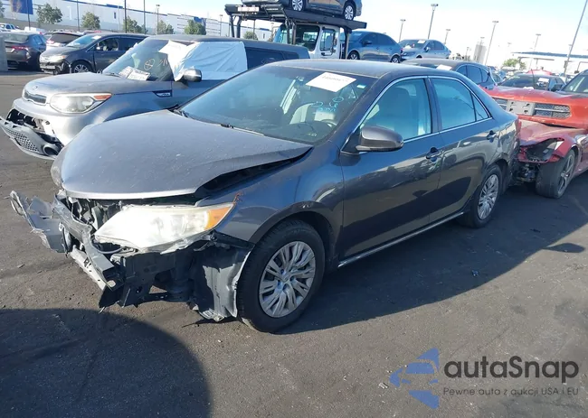 4T4BF1FK1CR215827: 44609977