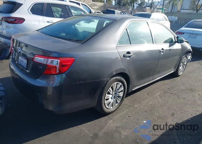 4T4BF1FK1CR215827: 44609977