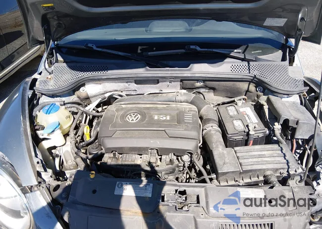 3VWVT7AT8EM637993: 44609093