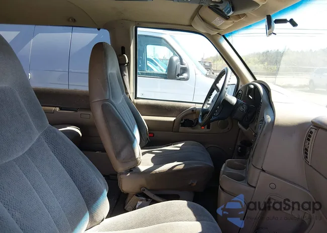 1GKDM19W3XB538035: 44609119