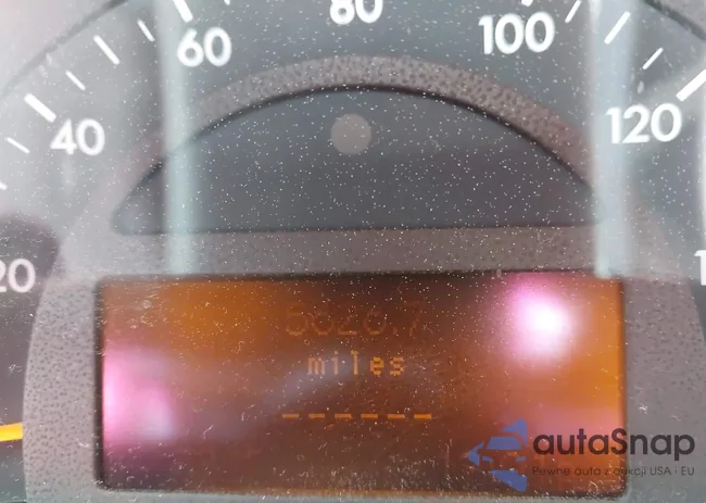 WDBRF61J83A411899: 44609130