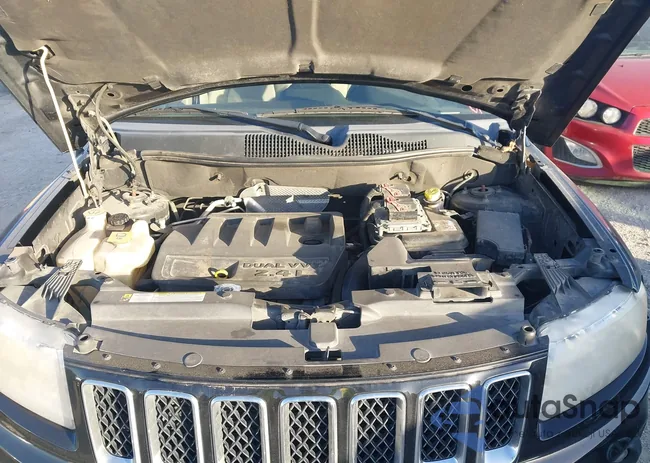 1C4NJDBB4CD625801: 44609357