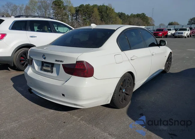 WBAPH7C5XBE680354: 44609360