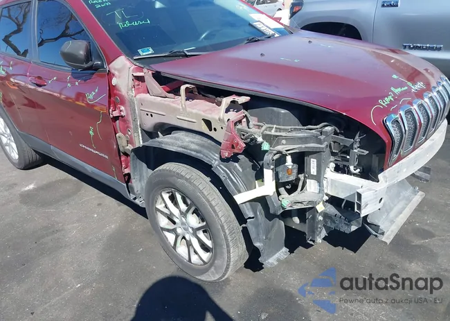 1C4PJLCB6GW160255: 44610446