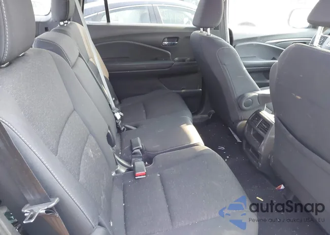 5FNYF8H27KB020773: 44610478