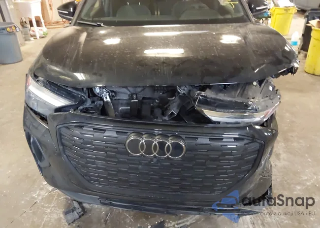 WA1LUBFZ4RP066374: 44610573