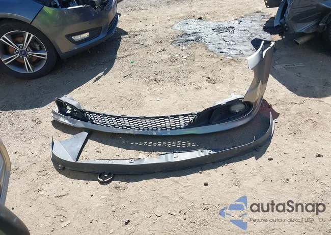 2C4RDGCGXKR776447: 44610694