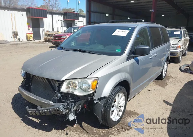 2C4RDGCGXKR776447: 44610694