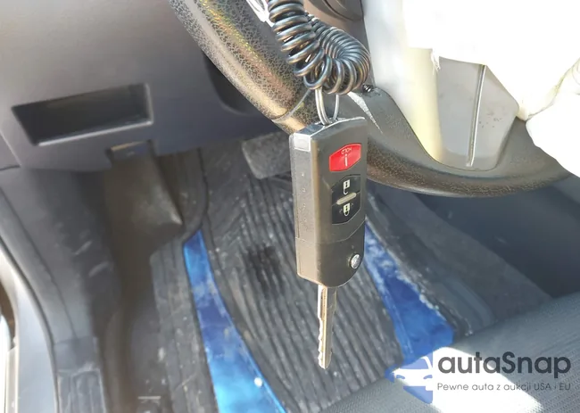 JM1BL1K60B1357456: 44610719