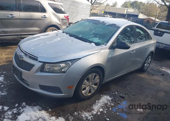 1G1PA5SH5E7176240: 44610904