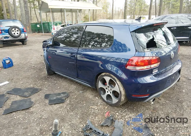 WVWED7AJ6CW324713: 44611004