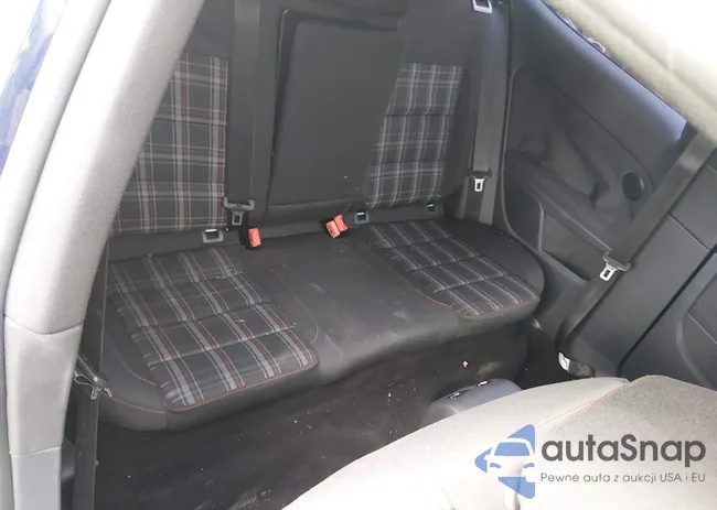 WVWED7AJ6CW324713: 44611004