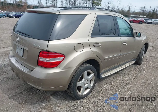 4JGBB72E28A338621: 44610101