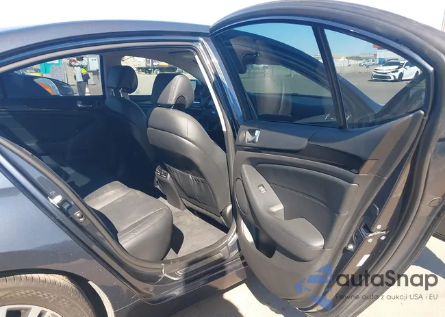 KNALN4D76F5194720: 44611907