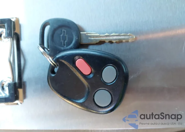 2GCEC19T241311178: 44612017