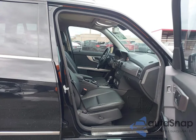 WDCGG5GB8BF553942: 44612716