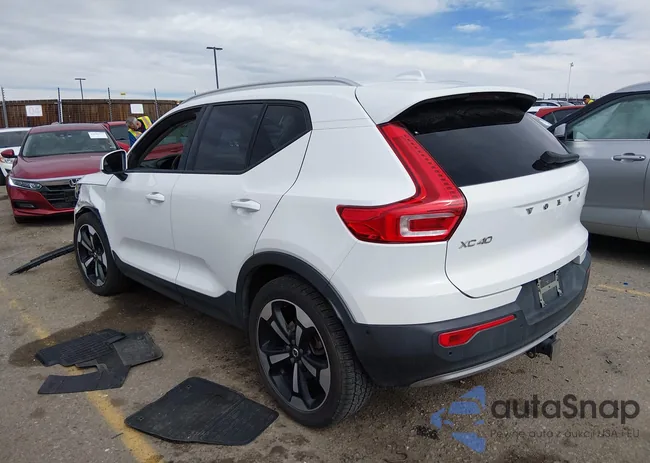 YV4162XZ2K2013775: 44612759